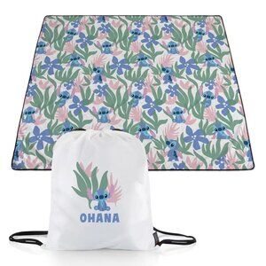 NWT - Disney's Lilo & Stitch Impresa Picnic Blanket